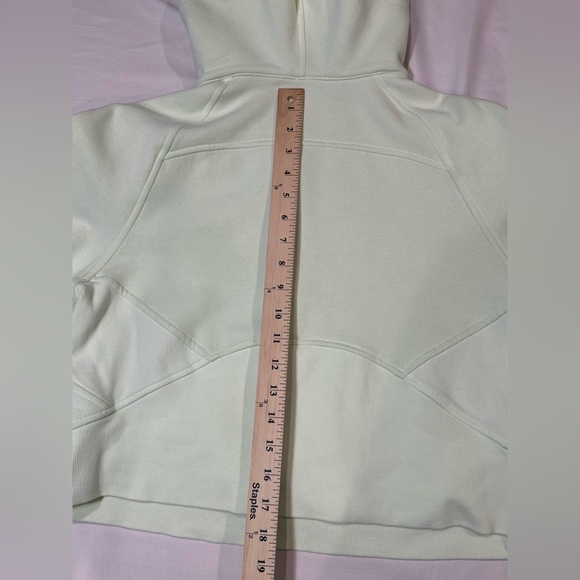 Lululemon Athletica Light Green Cropped Hoodie - Picture 9 of 9